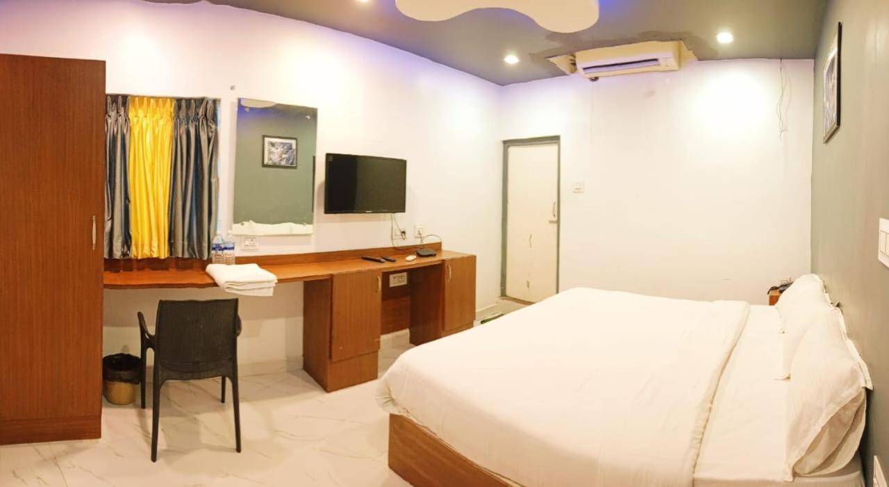 The Serenity Elite Seaview Pondicherry Exterior foto